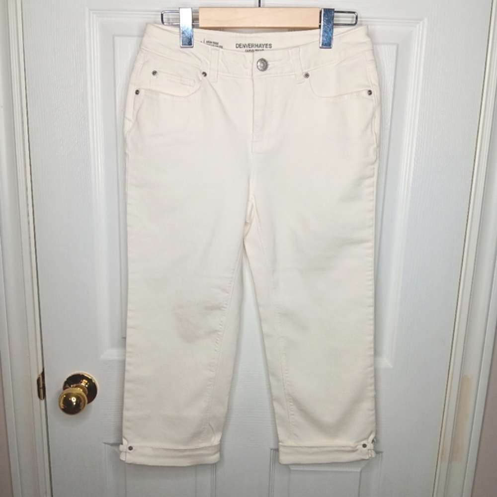 Denver Hayes Women's Cream High Rise Capris Size 4 Embellished Sequin Hem